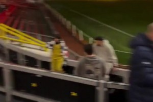 徐亮曾言：别再降薪了，中超球员薪水仅为日韩的三分之一！