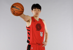 媒体人：杨瀚森速率方面还是要加强NBA真的太快了