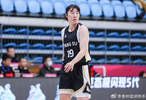 恭喜！中国女篮23岁1米86新版李梦进化：两战轰35分+6记三分