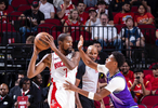贝利首战杜兰特砍25分，称与偶像同场超现实