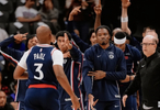 快船三新援摧毁比赛！保罗统领节奏，大洛无解进攻，科林斯太高效