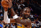 艾顿表现低迷仅得10分6板，勇士对阵湖人