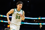 媒体人：王俊杰在旧金山大学队内的战术地位和自主攻击力明显提升