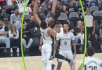 超硬！阿德巴约突然飞身隔扣文班热火替补席疯狂了！